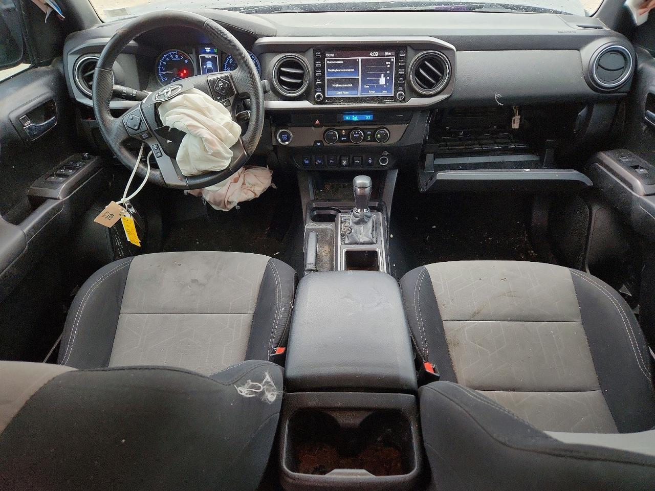 TOYOTA TACOMA