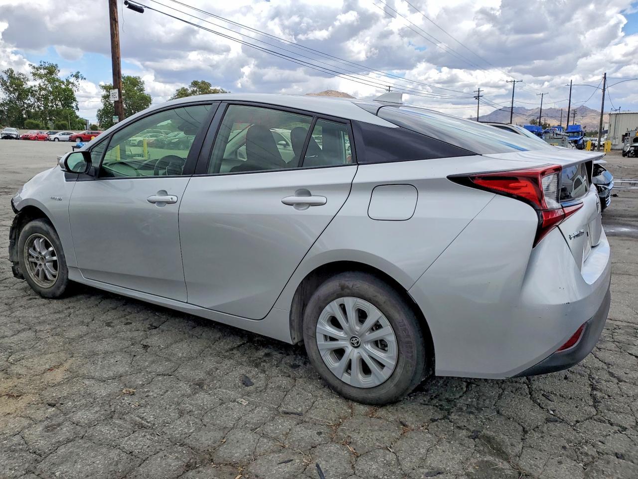 2022 TOYOTA PRIUS — фото 2