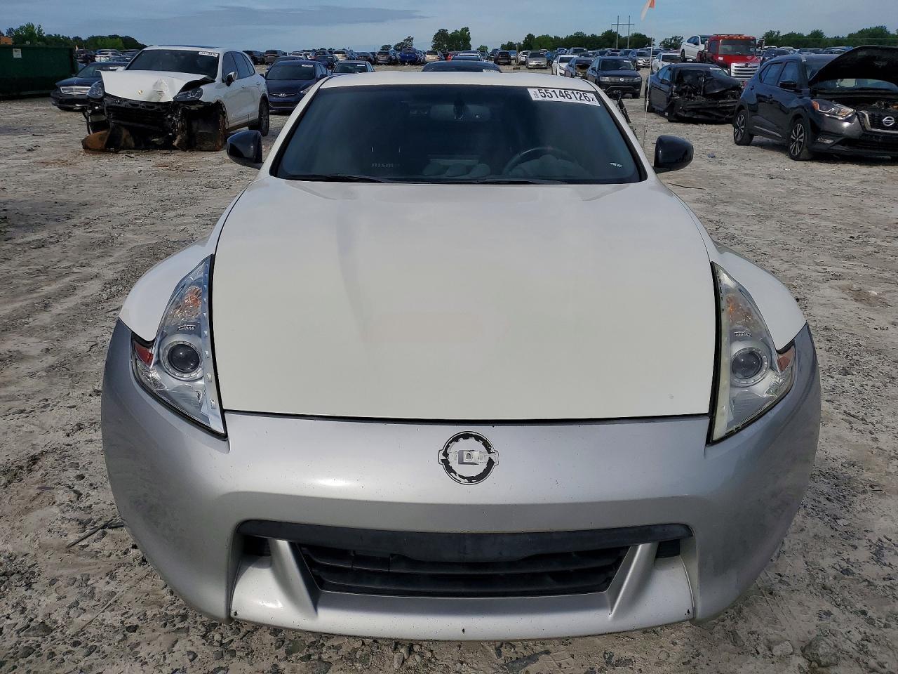NISSAN 370Z