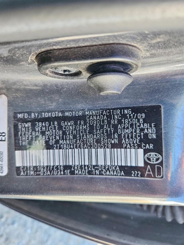 TOYOTA COROLLA