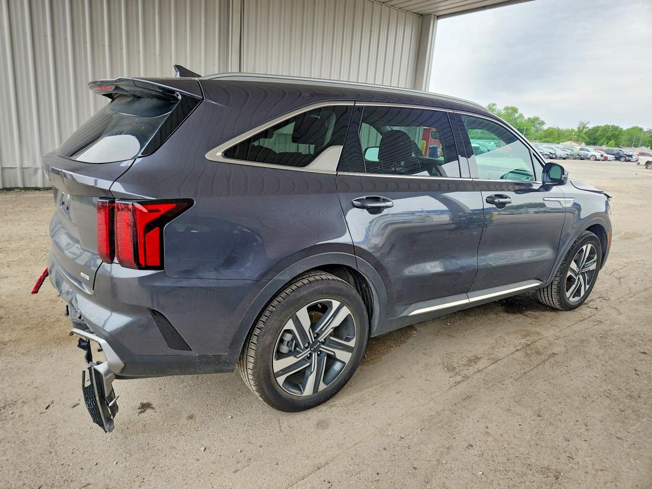 2024 KIA SORENTO HYBRID — фото 3