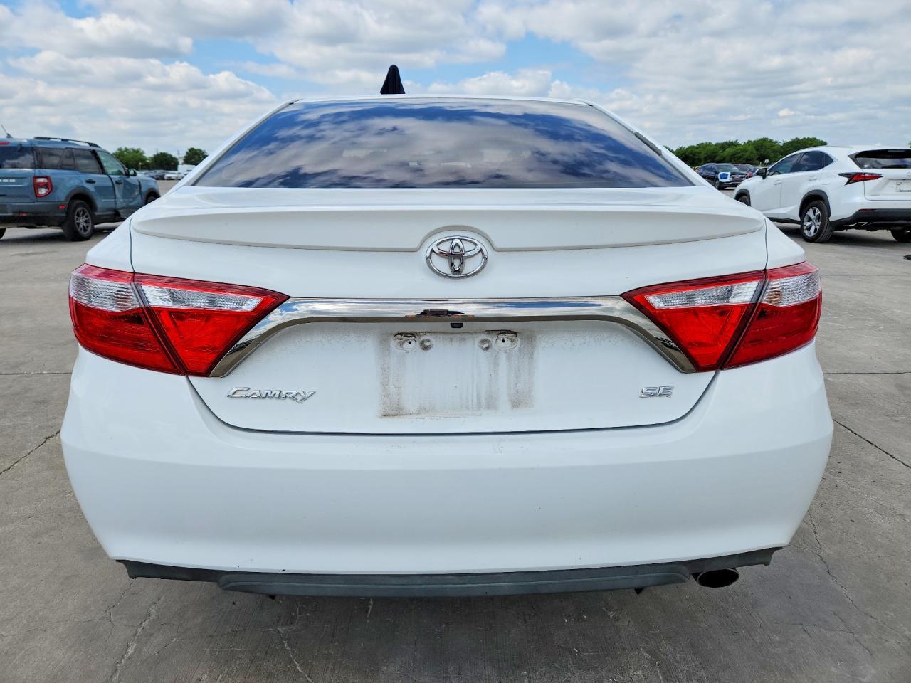2015 TOYOTA CAMRY — фото 6