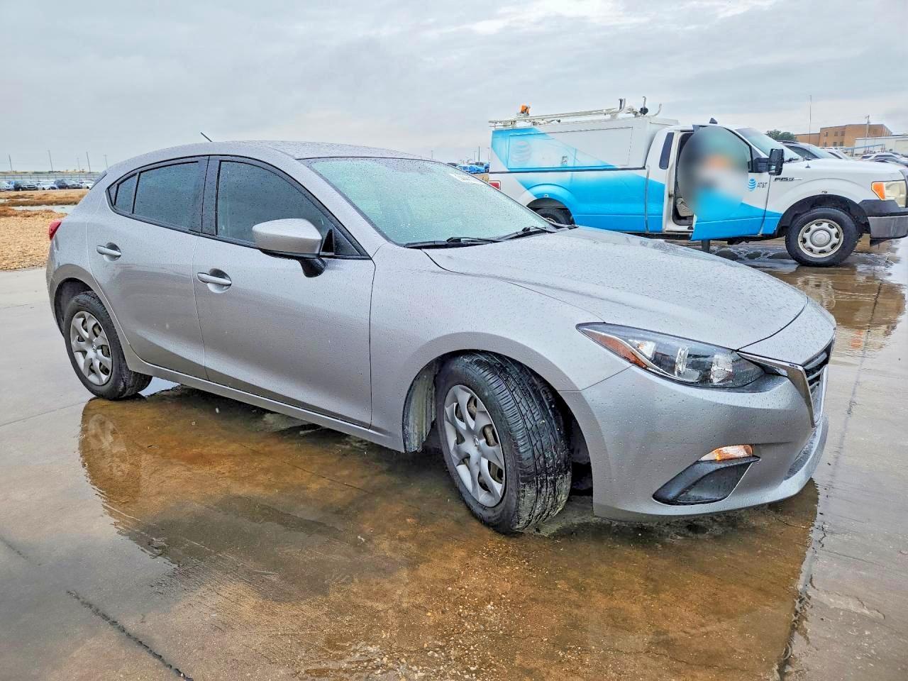 2015 MAZDA 3 — фото 4