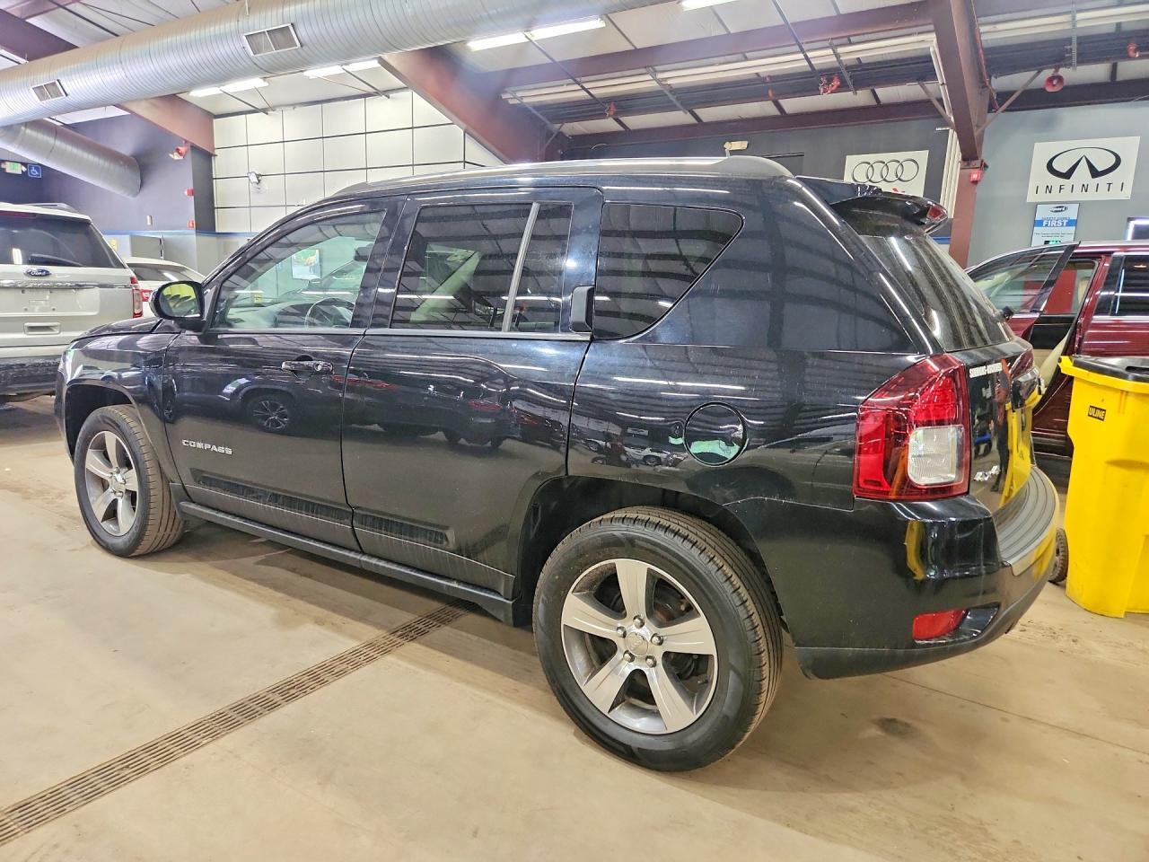 JEEP COMPASS