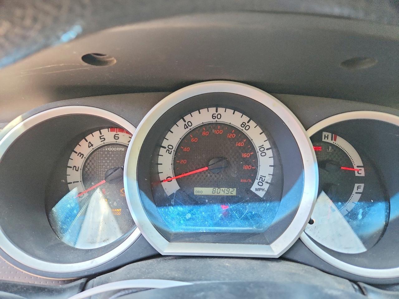 TOYOTA TACOMA