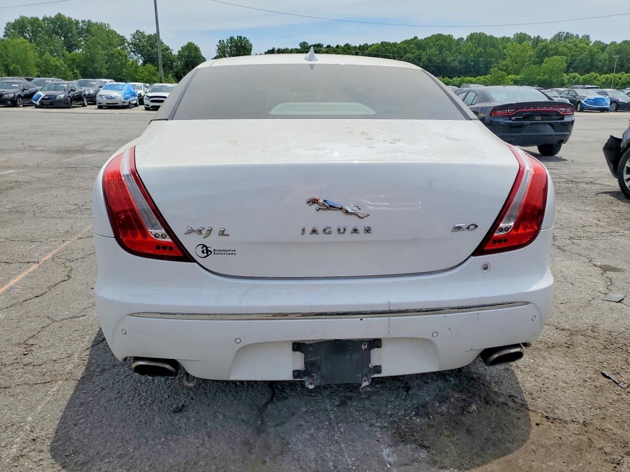 2013 JAGUAR XJ — фото 6