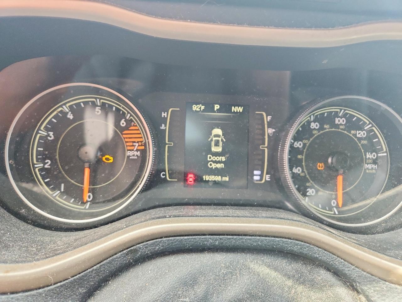 2016 JEEP CHEROKEE — фото 9