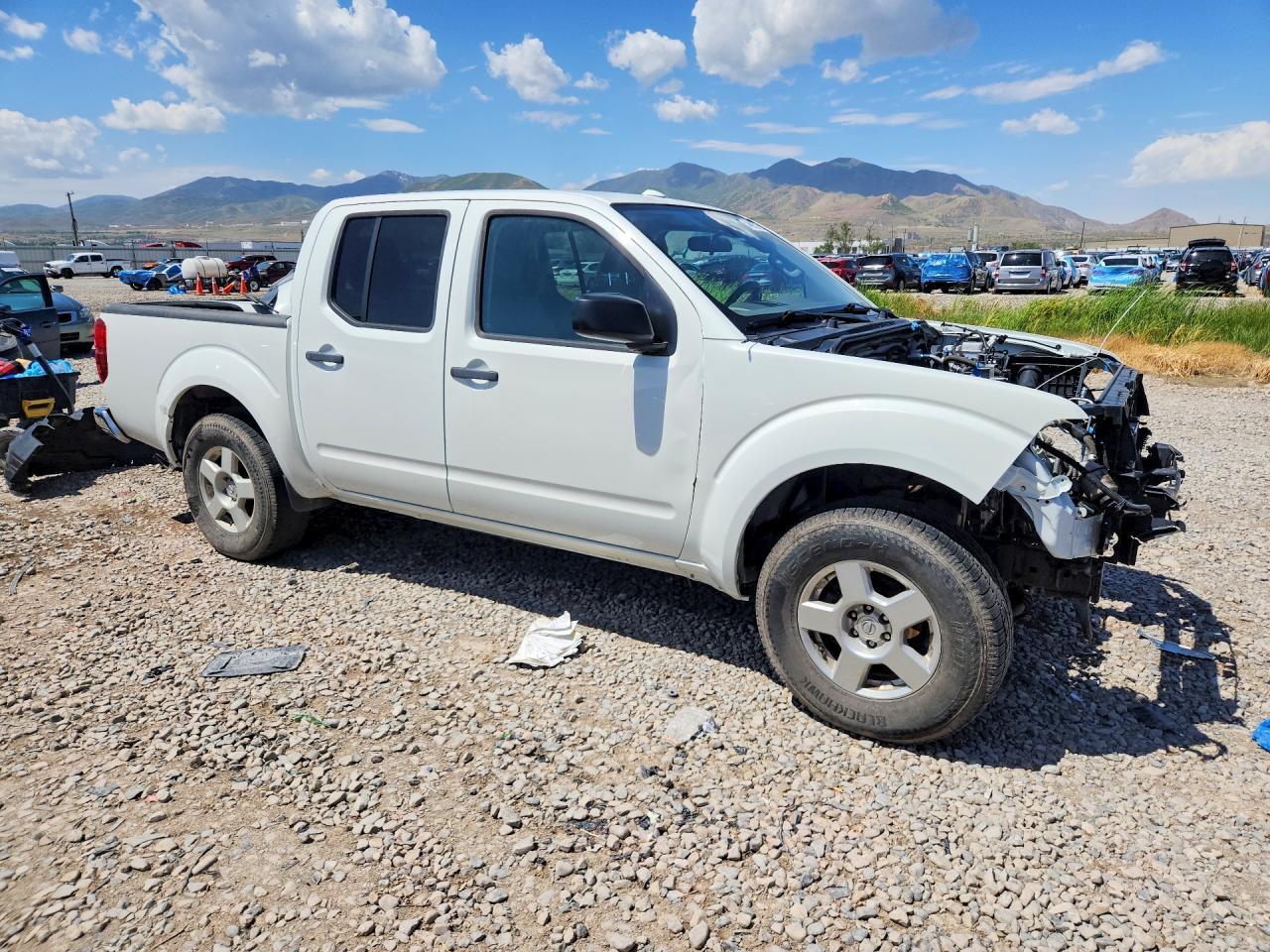 2016 NISSAN FRONTIER — фото 4