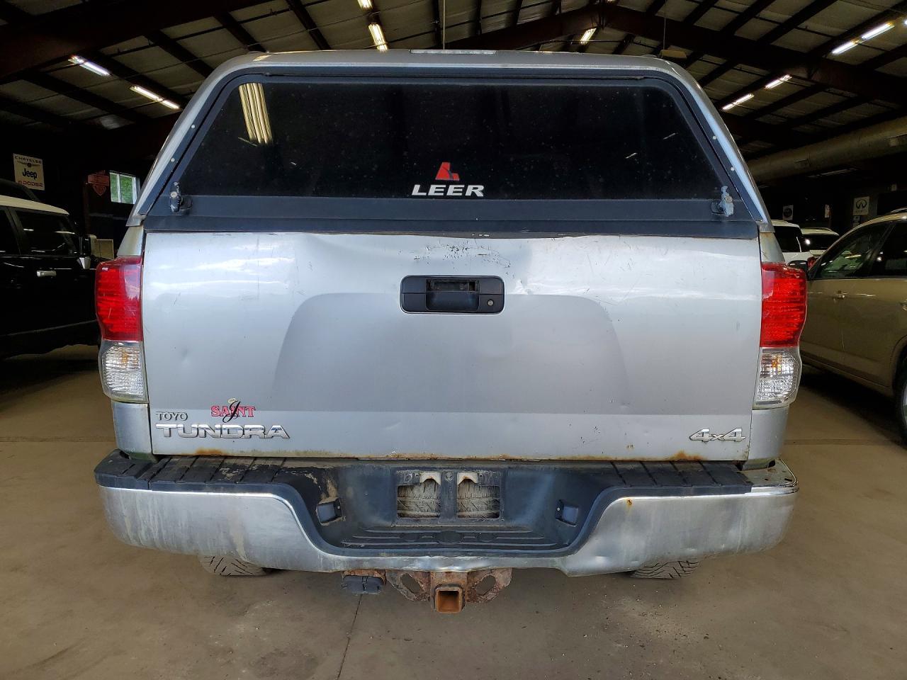 TOYOTA TUNDRA