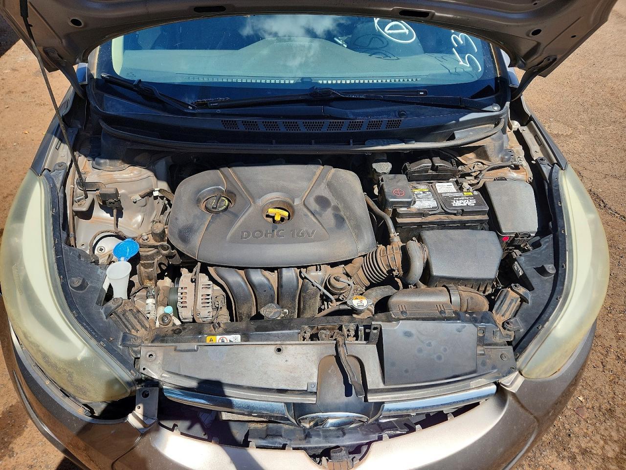 HYUNDAI ELANTRA