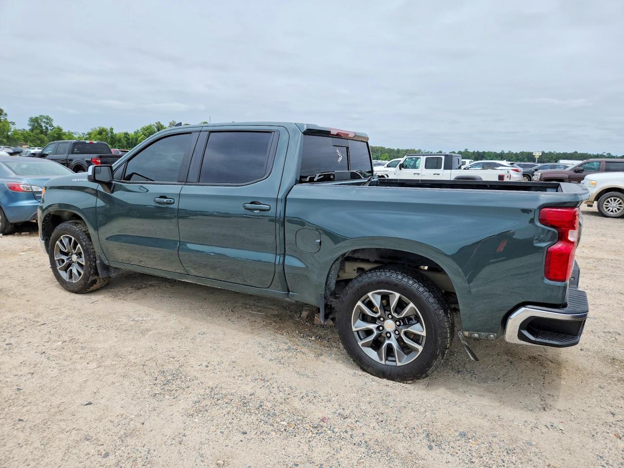 CHEVROLET SILVERADO