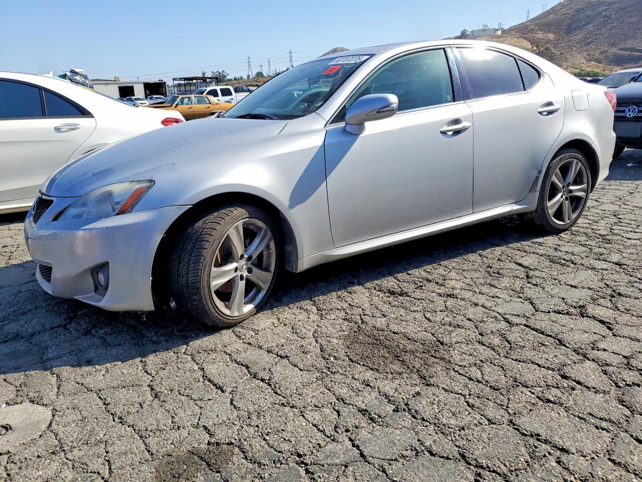 2011 LEXUS IS 250 — фото 1