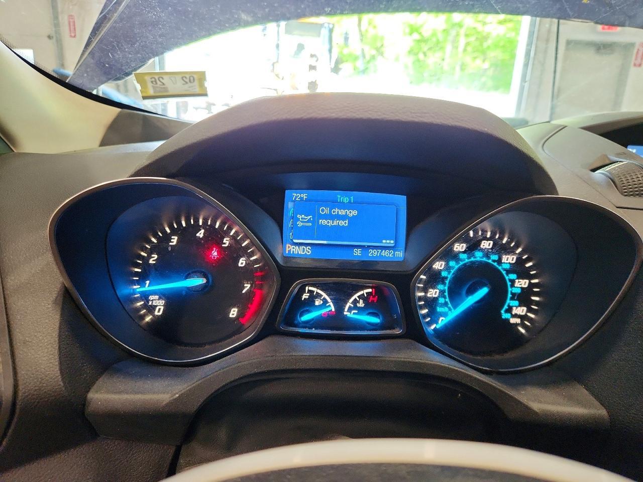 FORD ESCAPE
