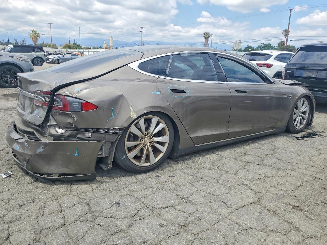 2016 TESLA MODEL S — фото 3