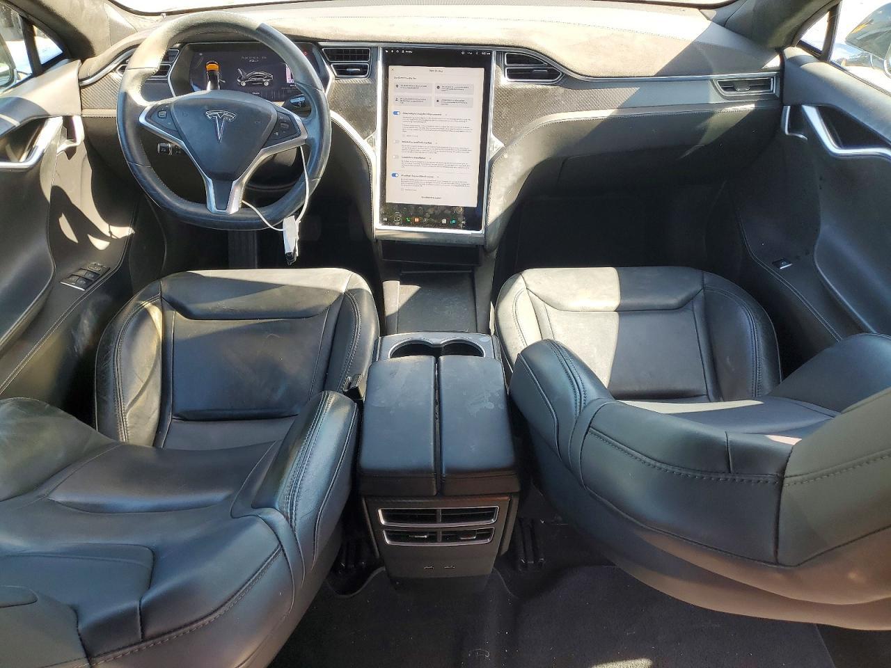 2016 TESLA MODEL S — фото 8