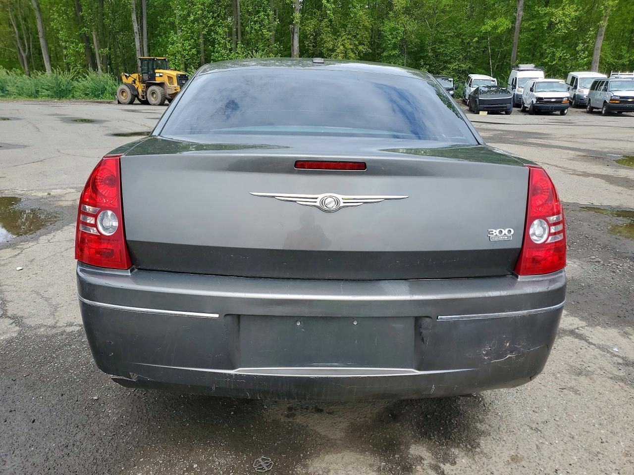 CHRYSLER 300