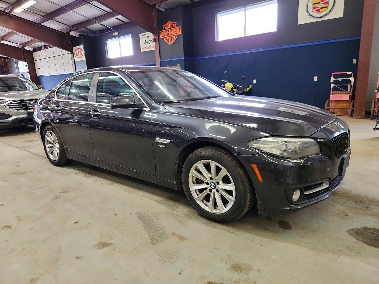 2015 BMW 5 SERIES — фото 4
