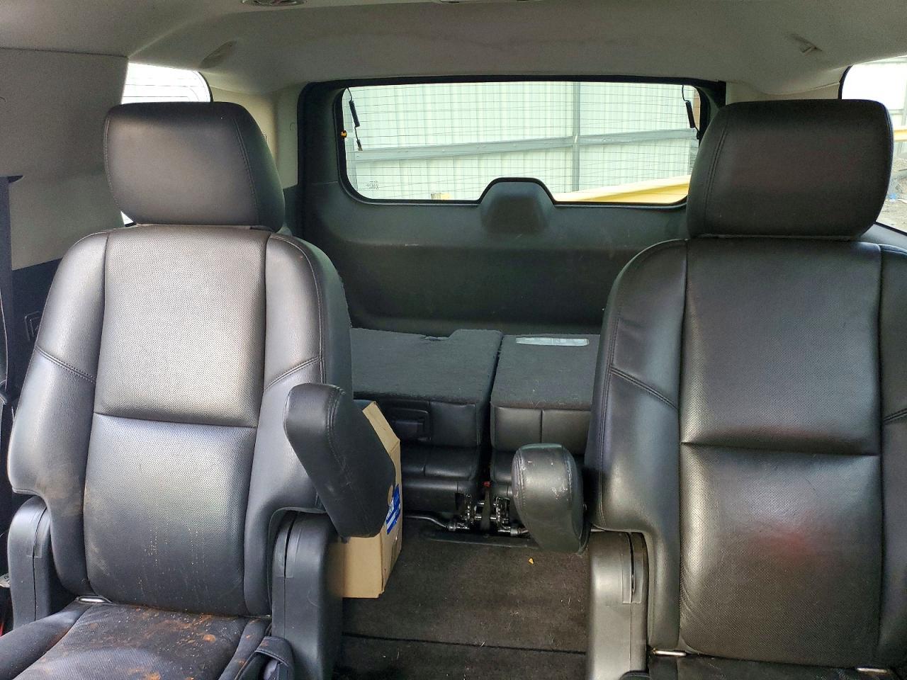 2012 GMC YUKON — фото 10