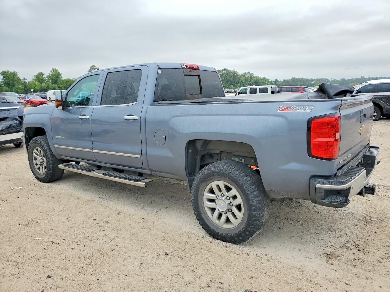 CHEVROLET SILVERADO