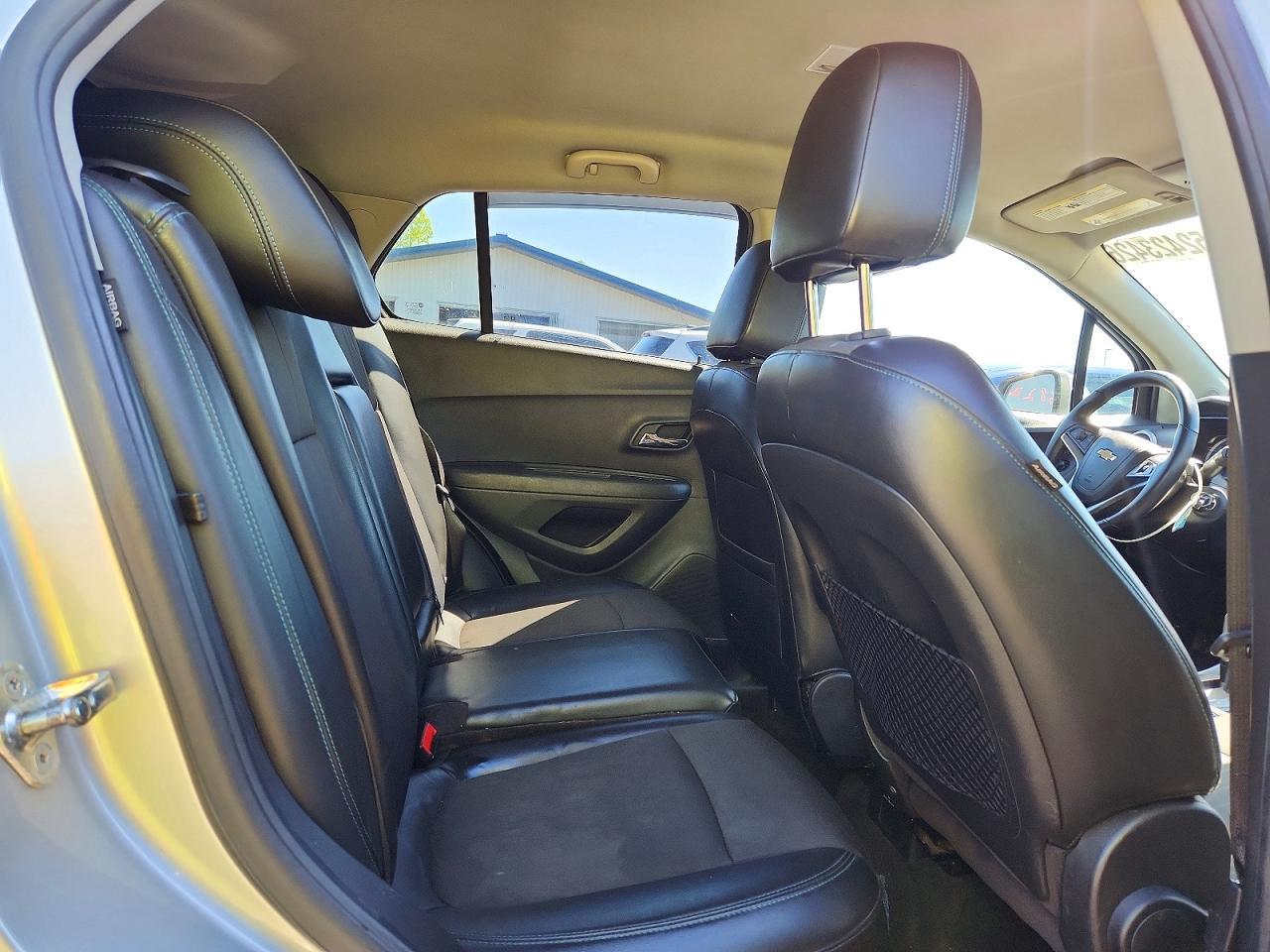 CHEVROLET TRAX