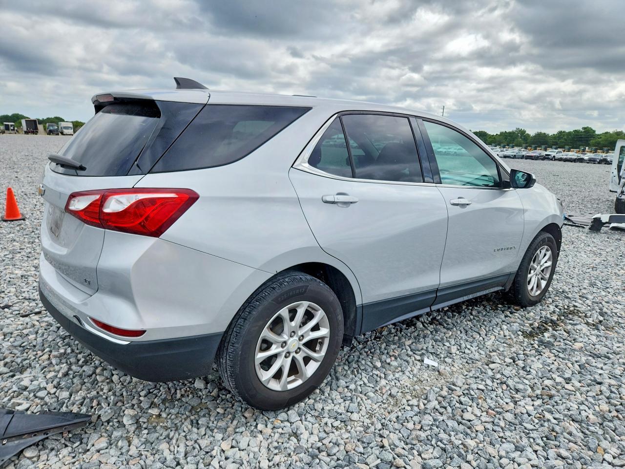 2019 CHEVROLET EQUINOX — фото 3