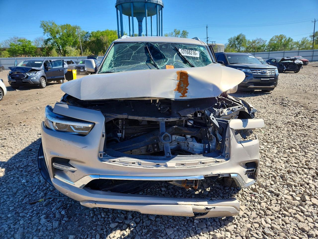 INFINITI QX80