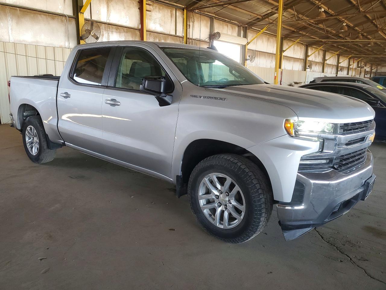 CHEVROLET SILVERADO