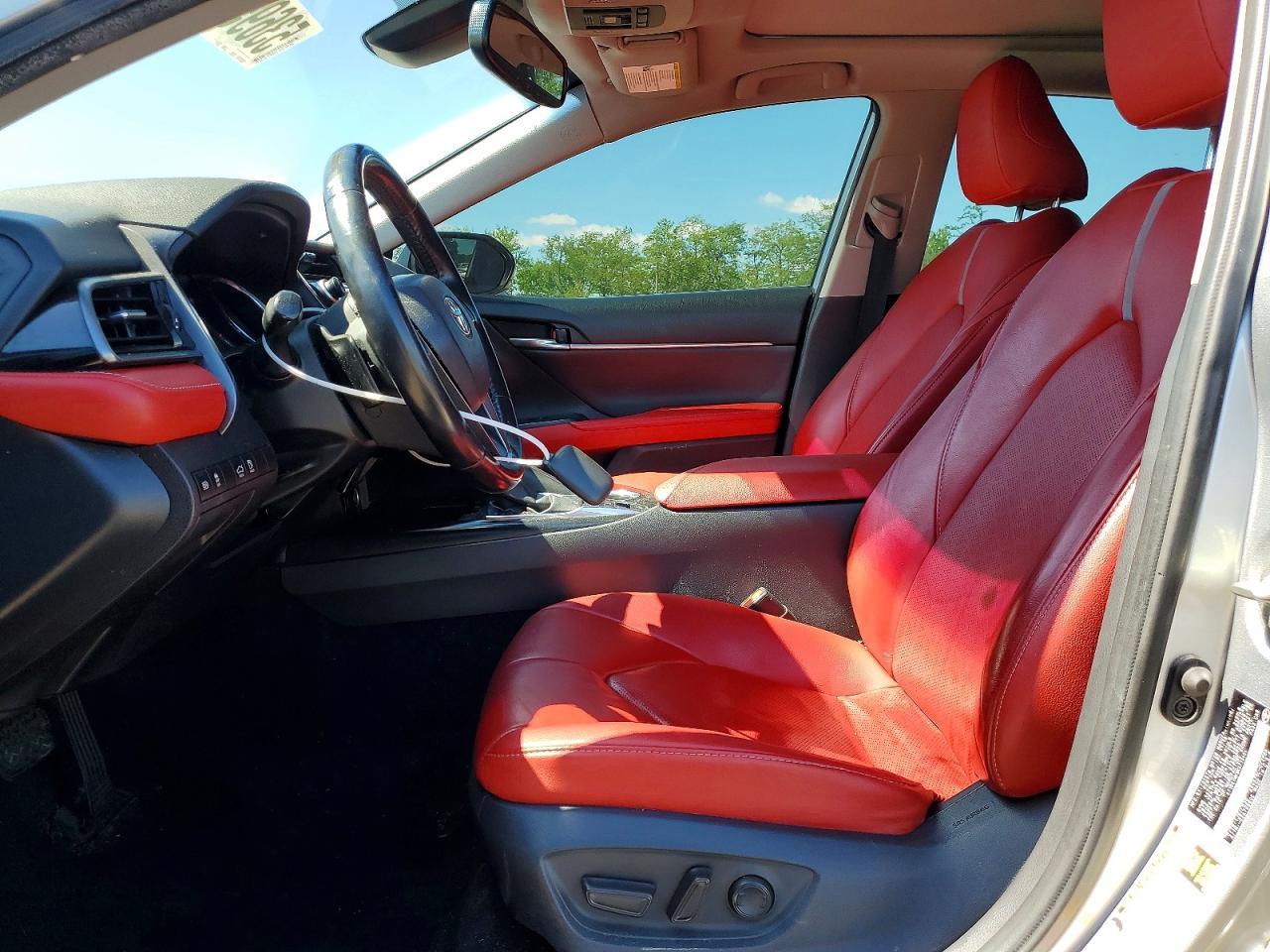 2019 TOYOTA CAMRY — фото 7
