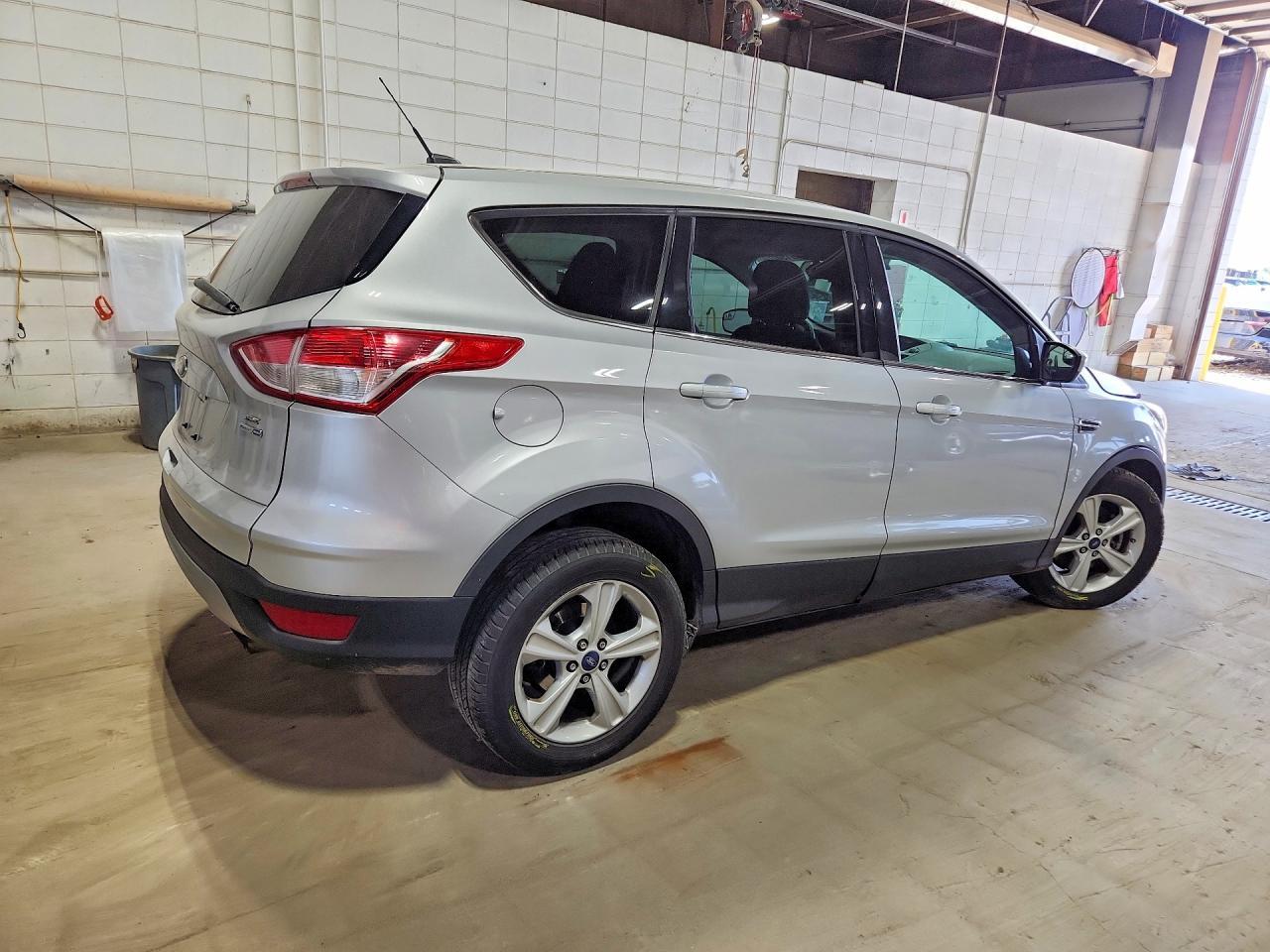 2016 FORD ESCAPE — фото 3