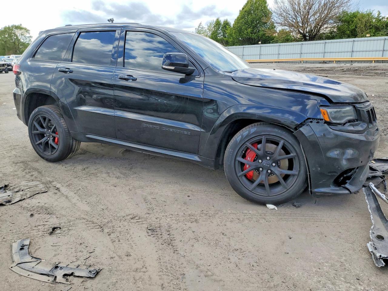 2021 JEEP GRAND CHEROKEE — фото 4