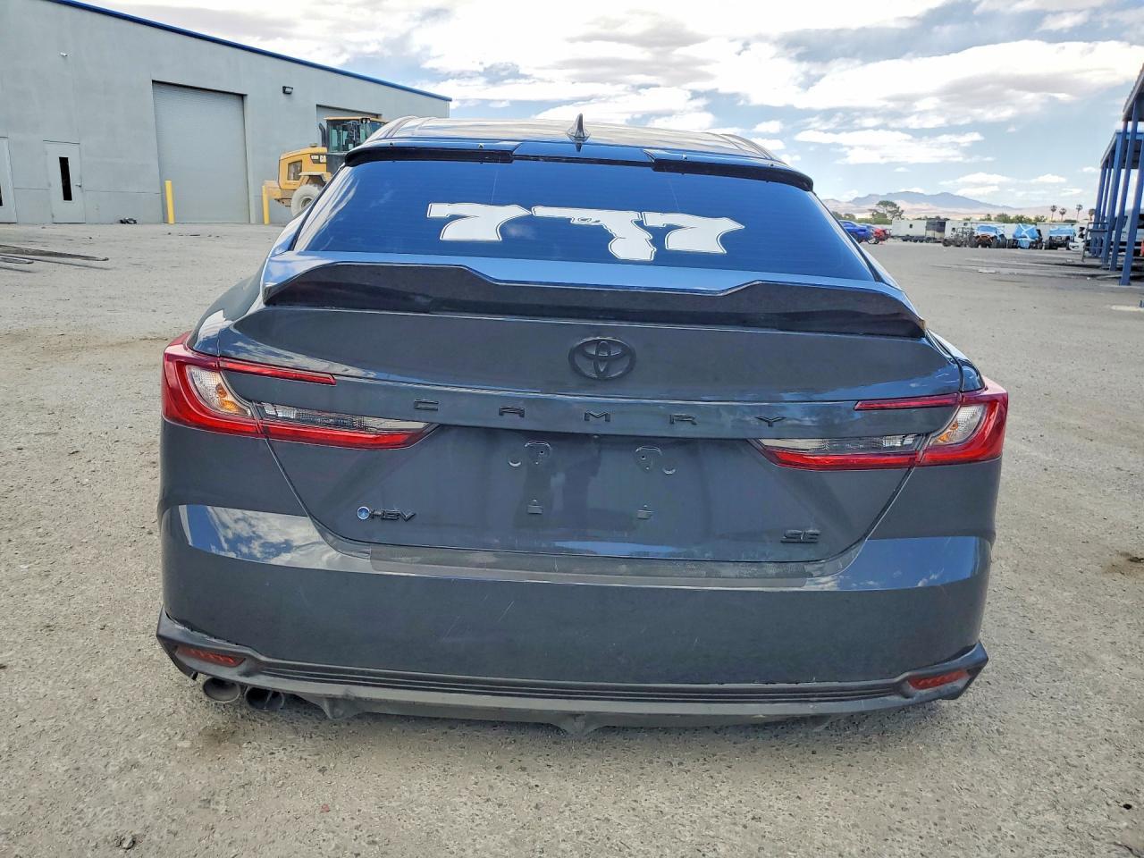 2025 TOYOTA CAMRY HYBRID — фото 6