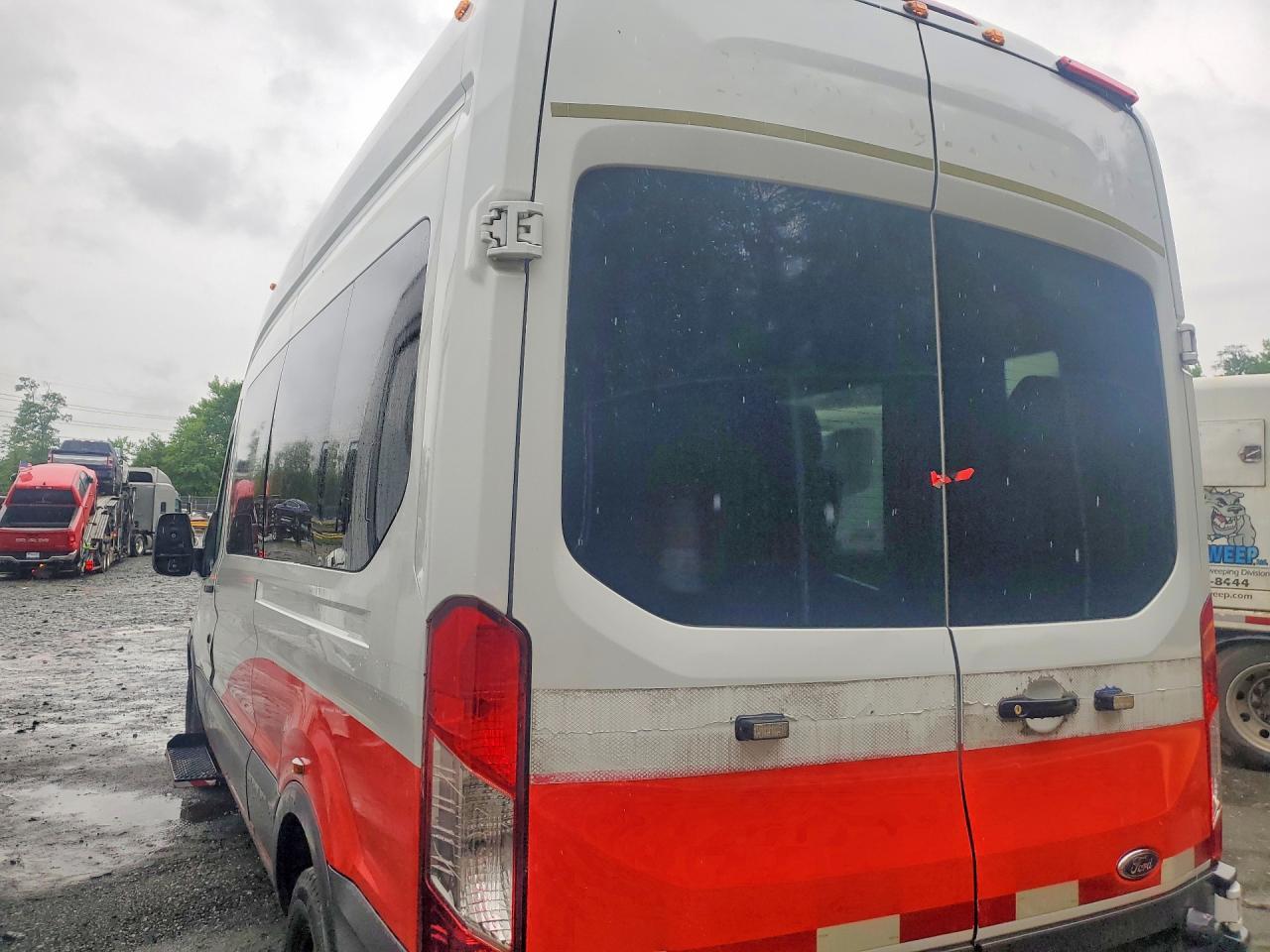 FORD TRANSIT