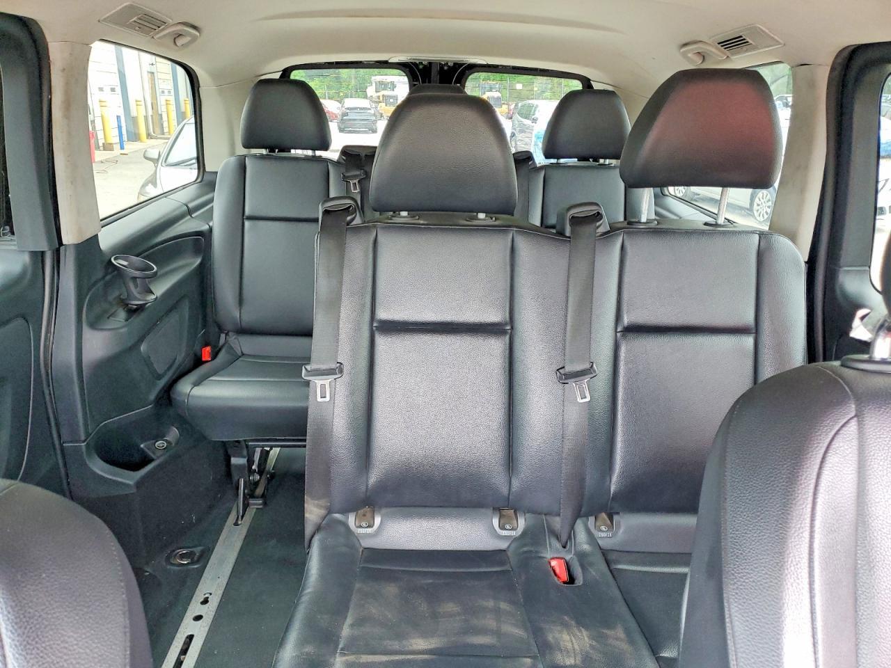 2018 MERCEDES-BENZ METRIS — фото 10