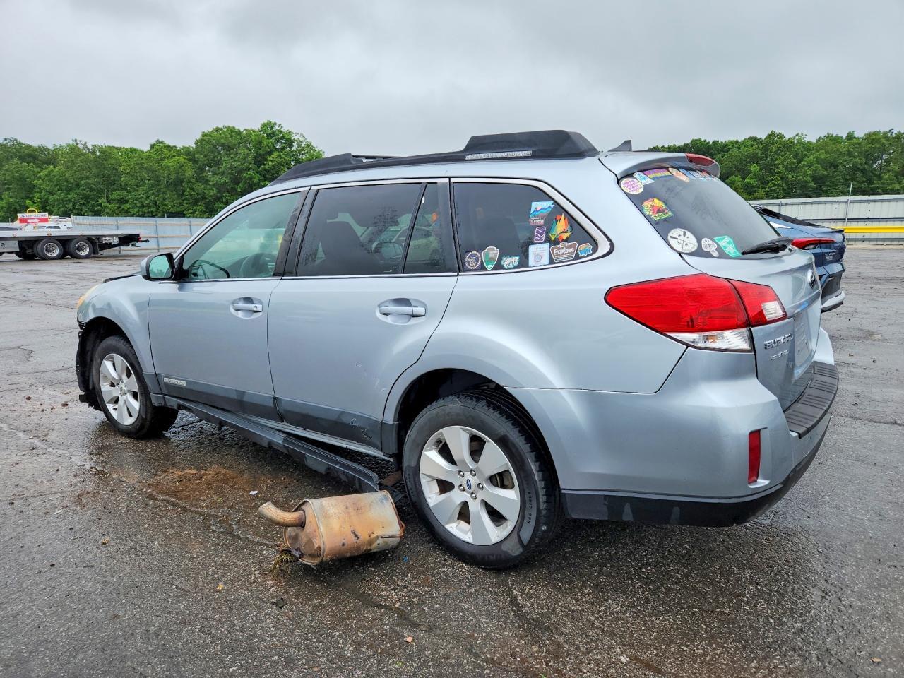 2012 SUBARU OUTBACK — фото 2