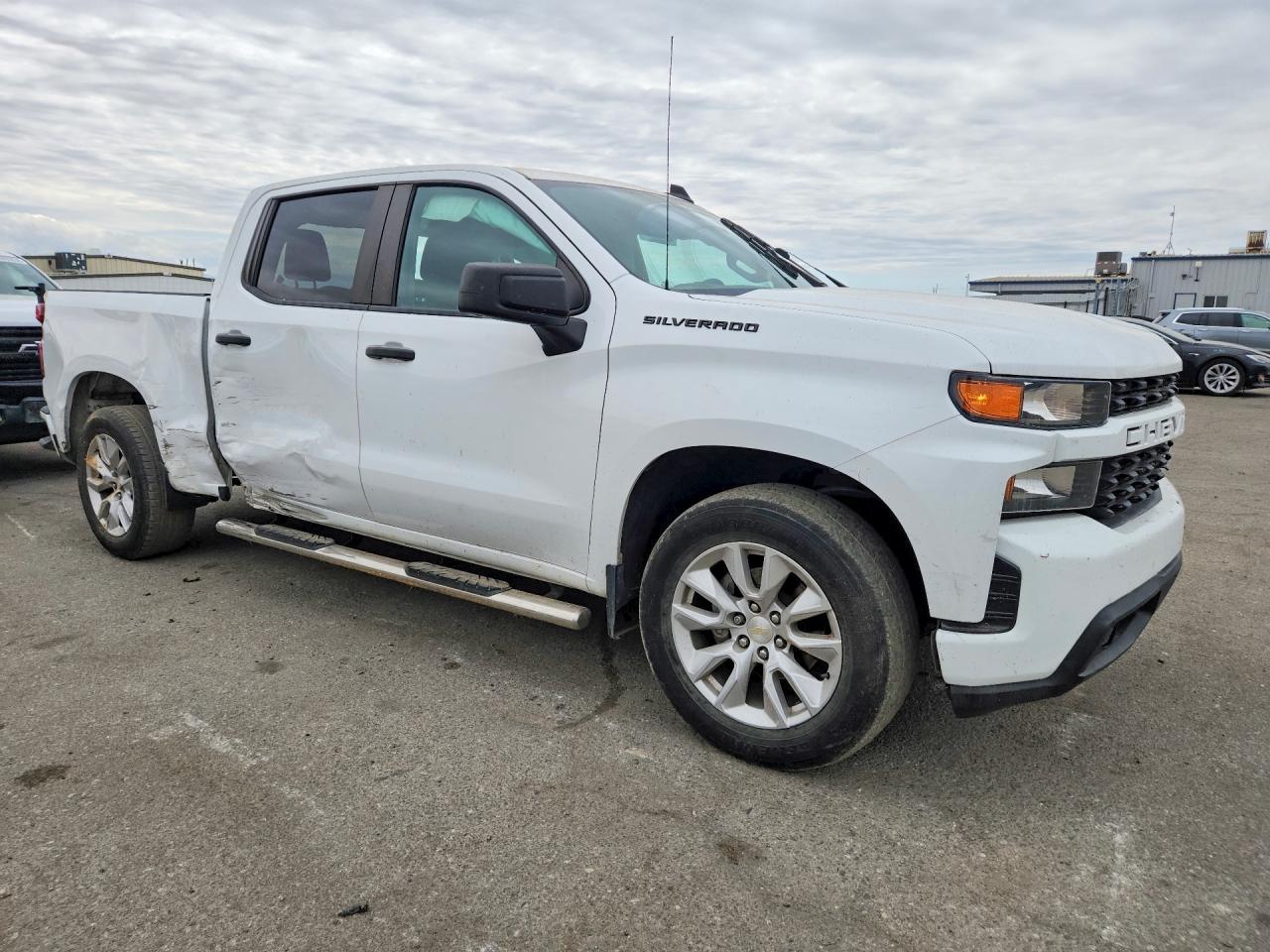 CHEVROLET SILVERADO
