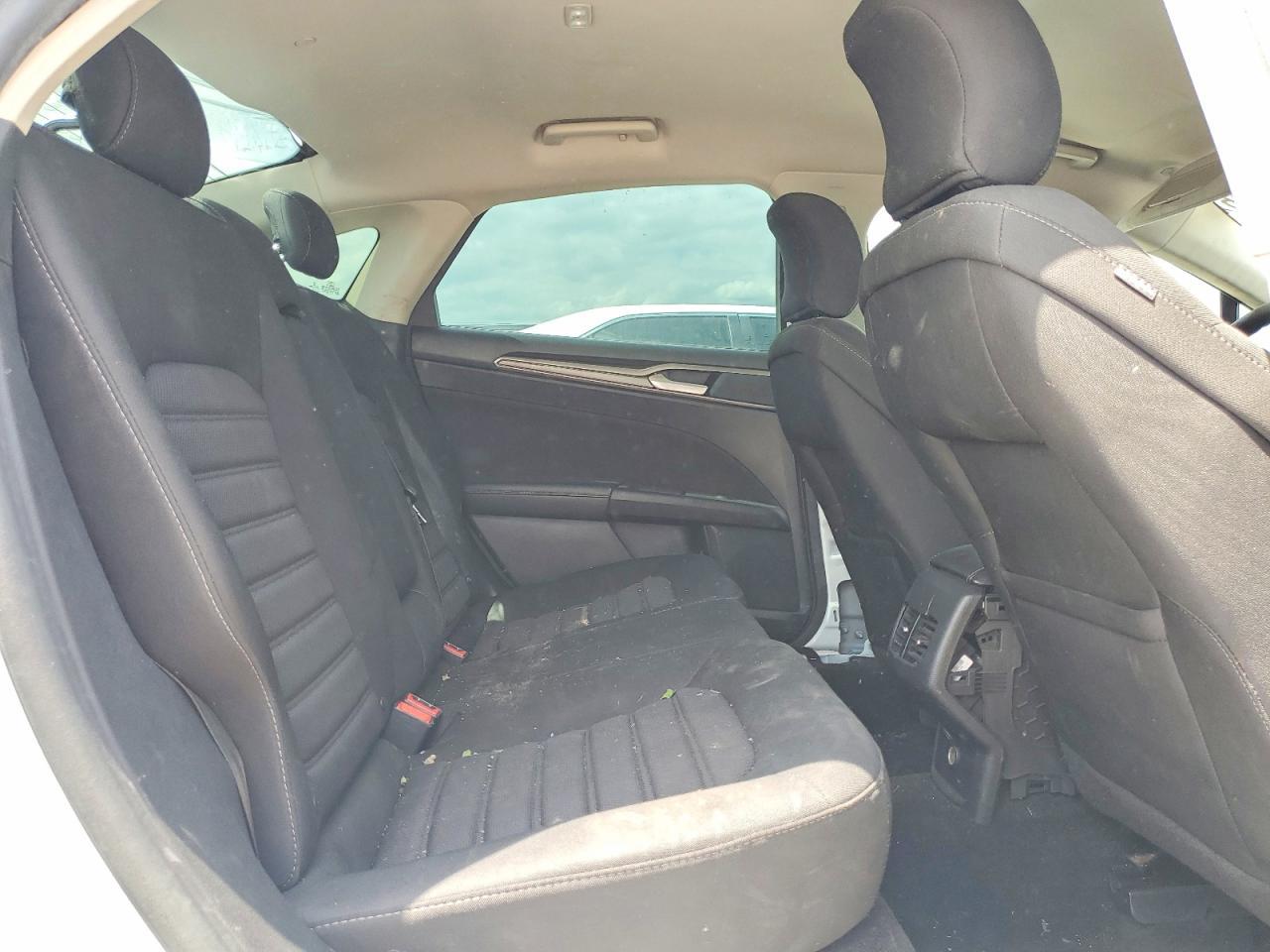 FORD FUSION HYBRID