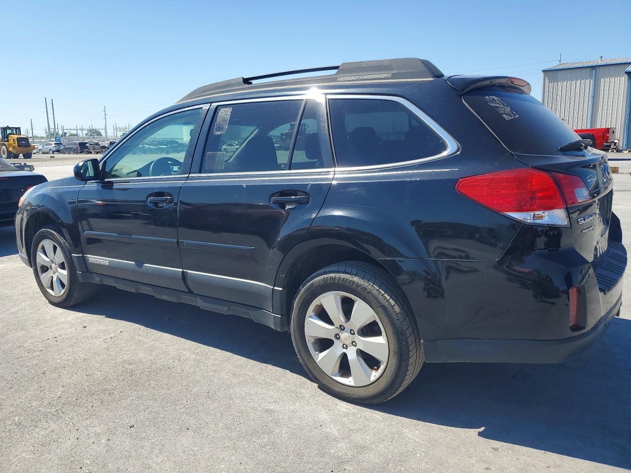 SUBARU OUTBACK