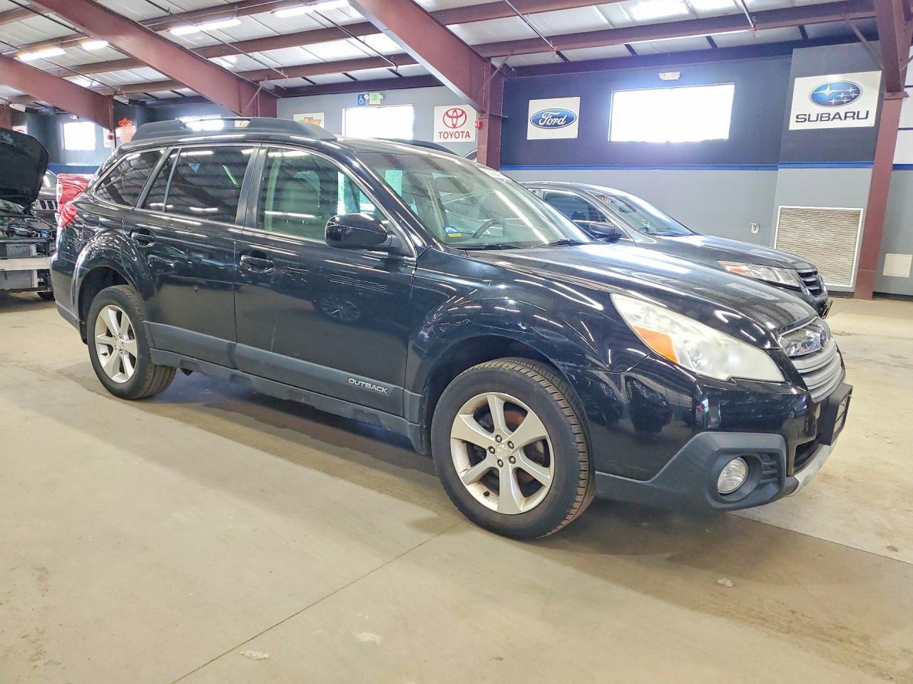 2014 SUBARU OUTBACK — фото 4