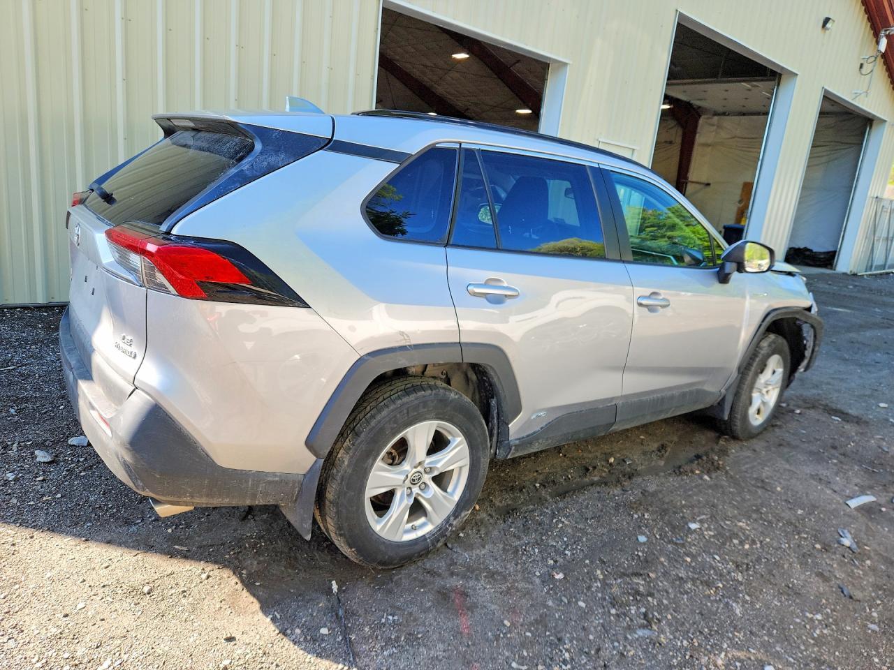 2021 TOYOTA RAV4 HYBRID — фото 3