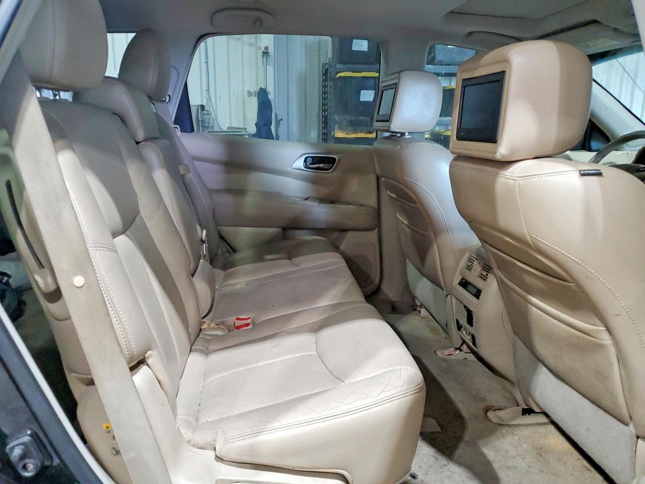 NISSAN PATHFINDER