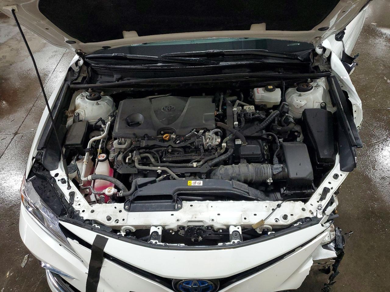 2022 TOYOTA CAMRY HYBRID — фото 11