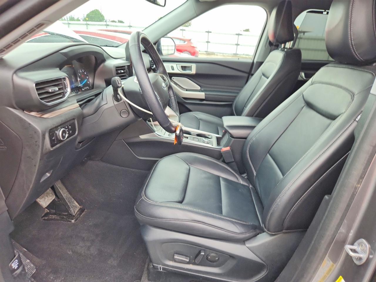 FORD EXPLORER