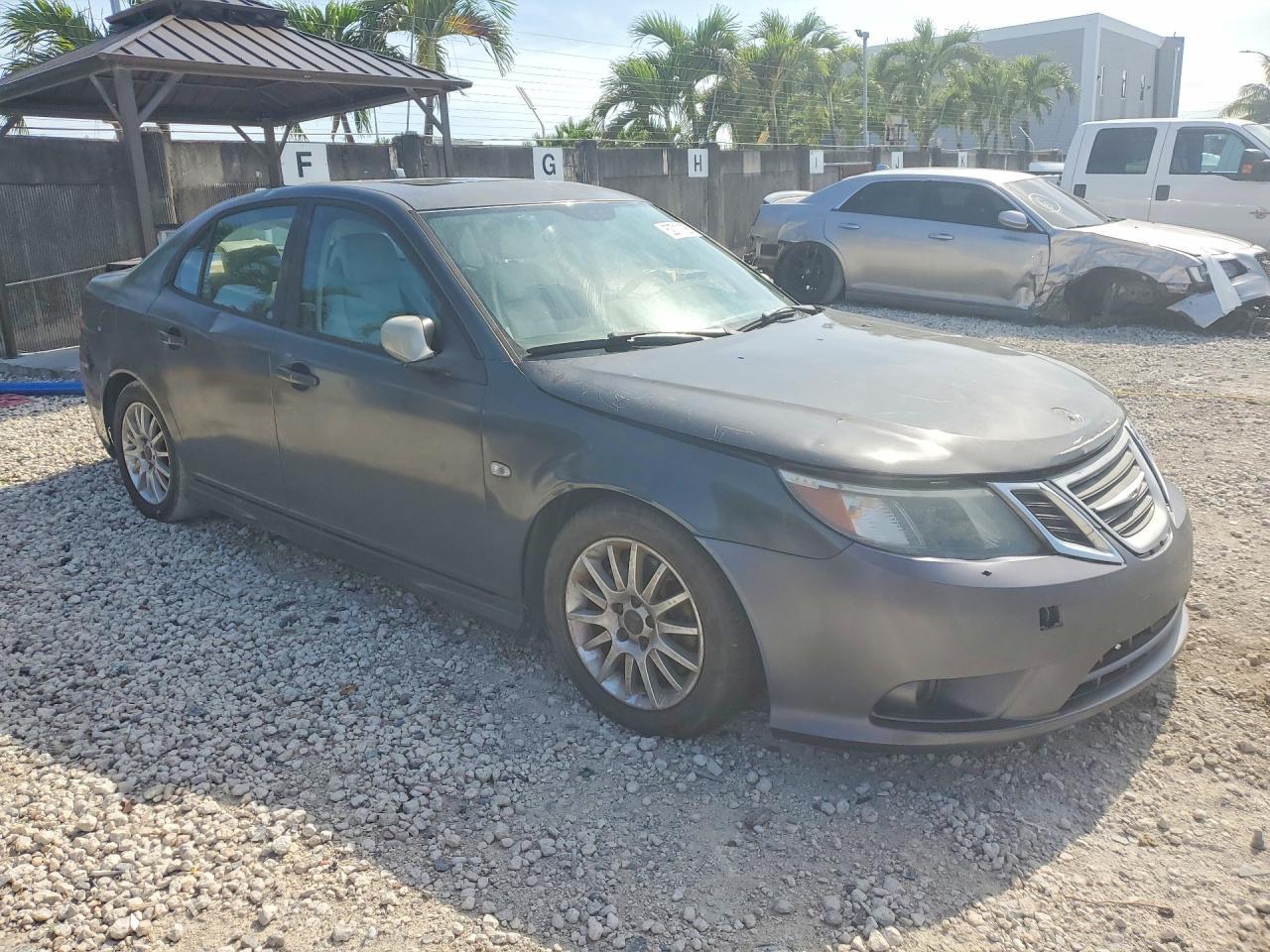 SAAB 9-3