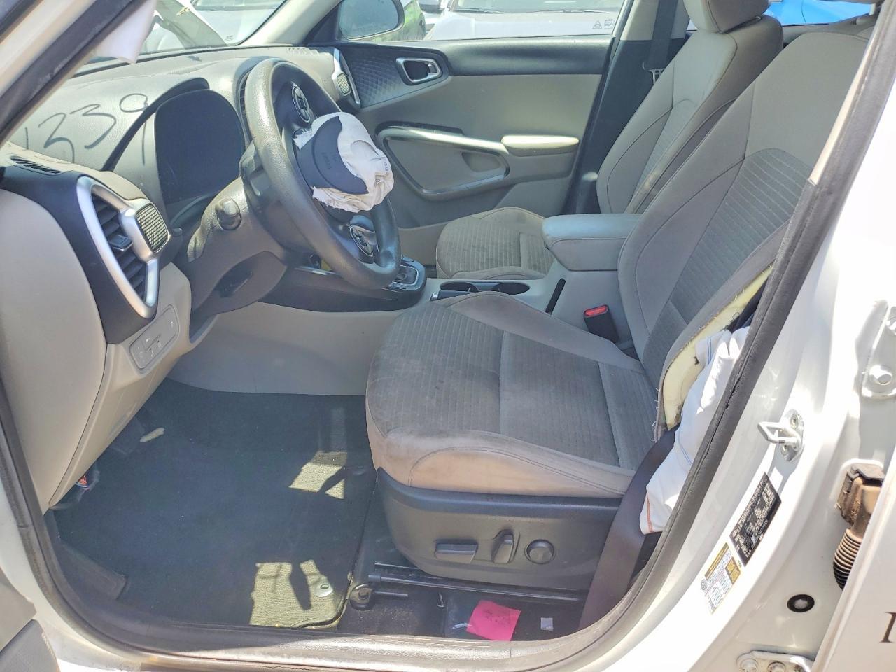 2021 KIA SOUL — фото 7