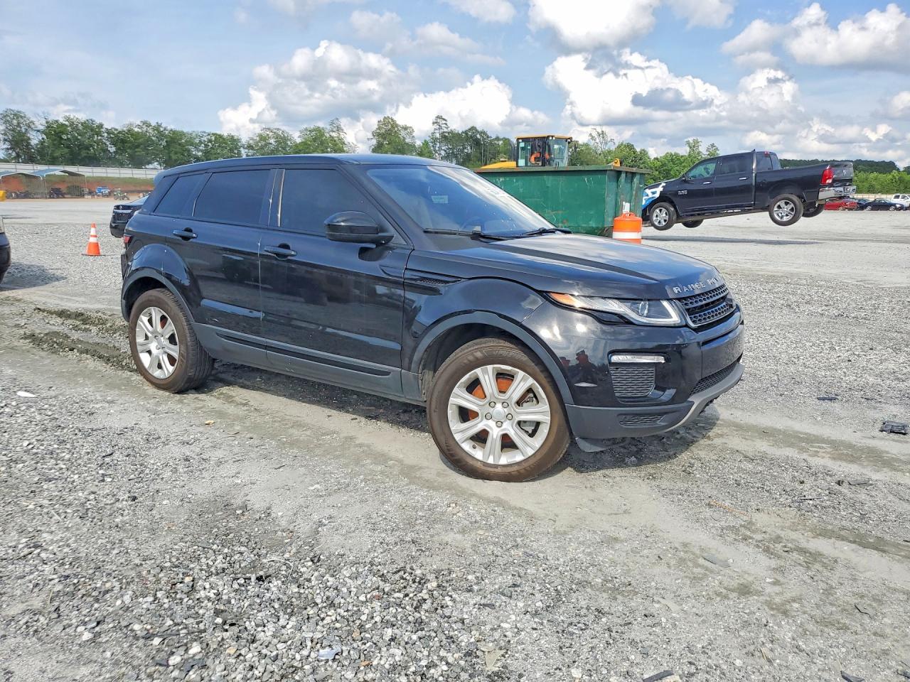 2017 LAND ROVER RANGE ROVER EVOQUE — фото 4
