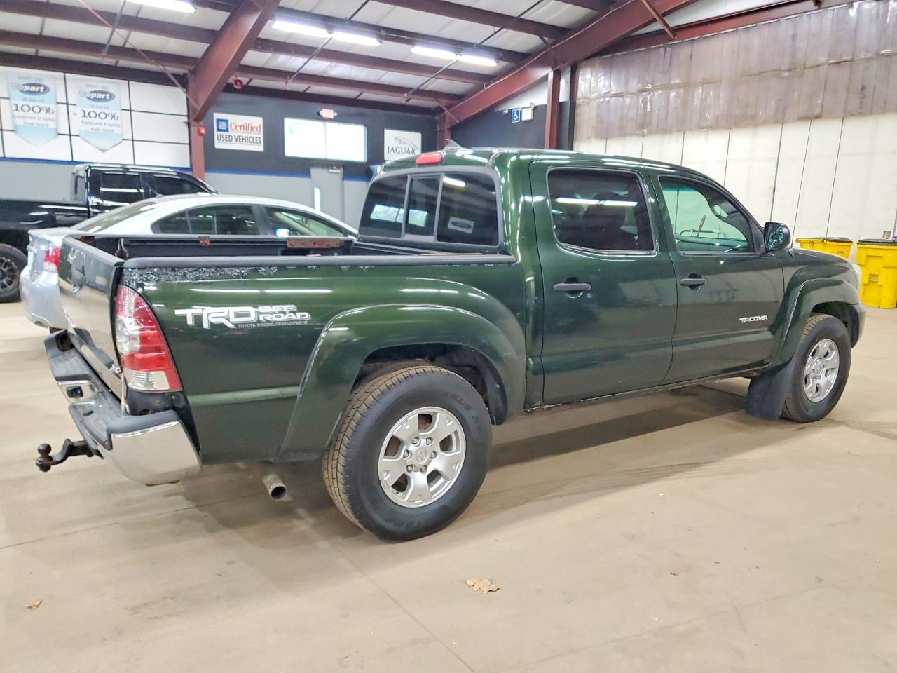 TOYOTA TACOMA