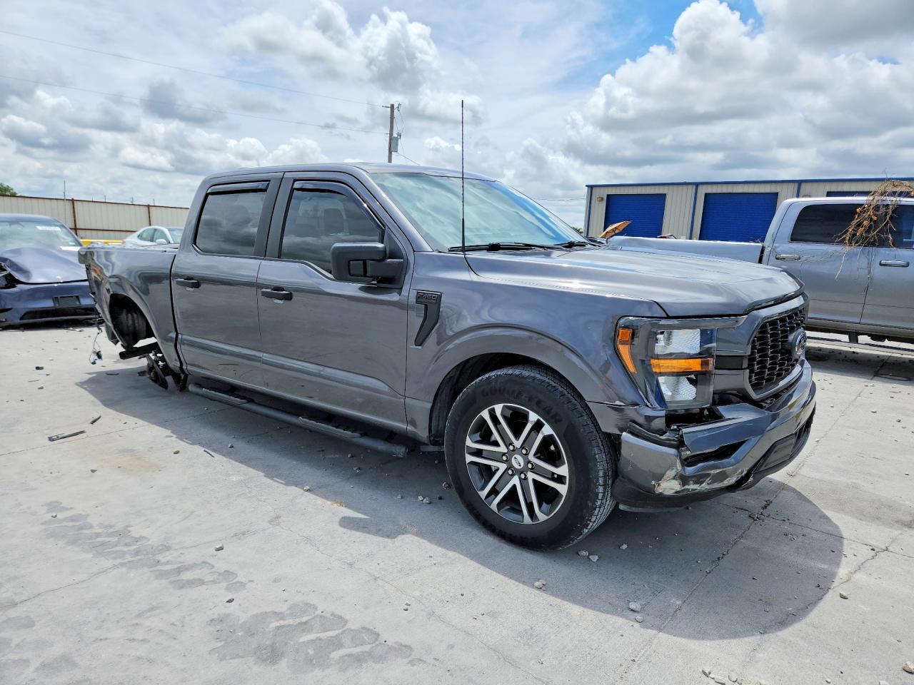 2023 FORD F-150 — фото 4