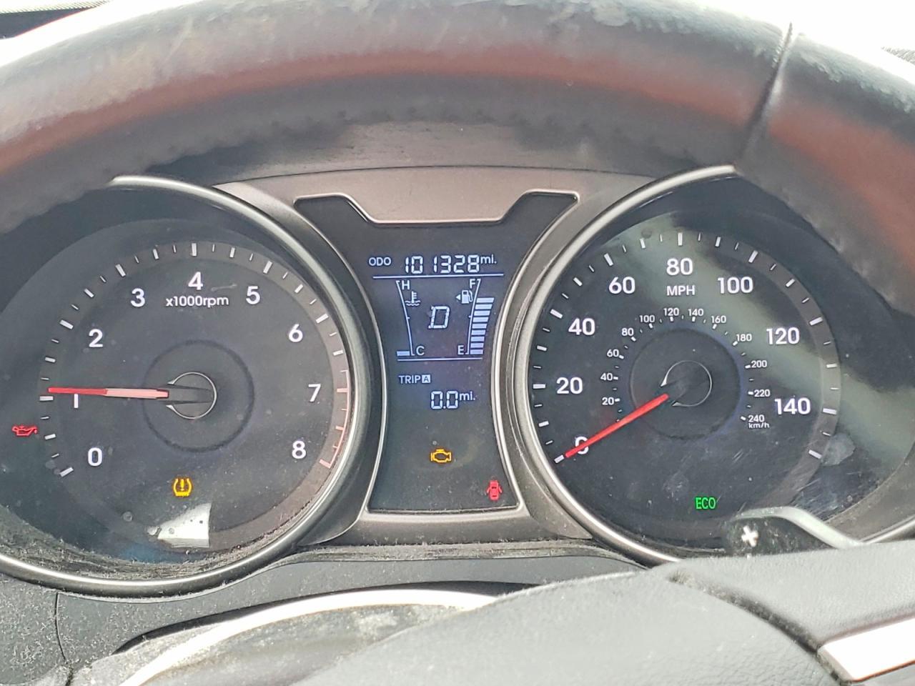 HYUNDAI VELOSTER