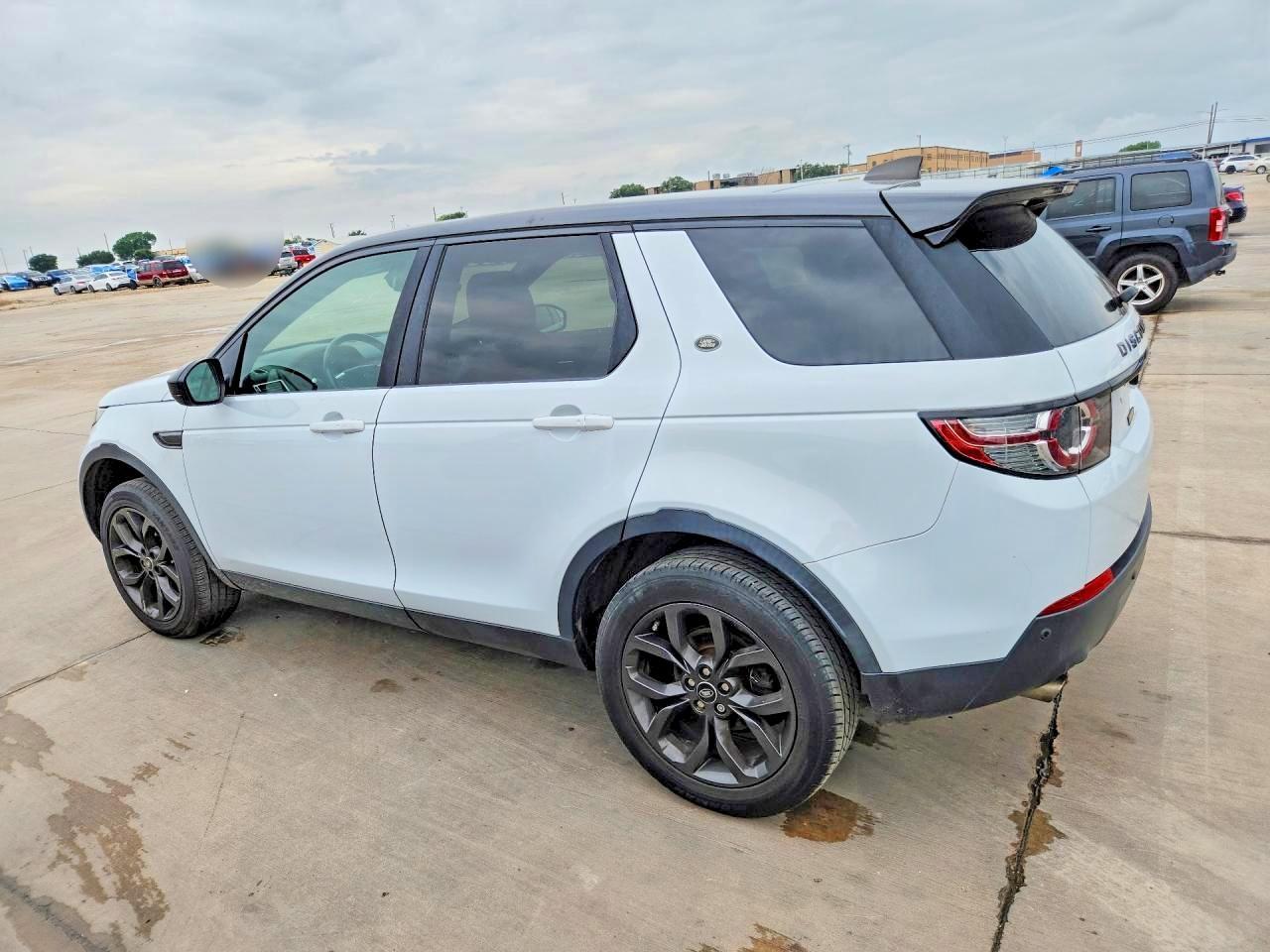 LAND ROVER DISCOVERY SPORT