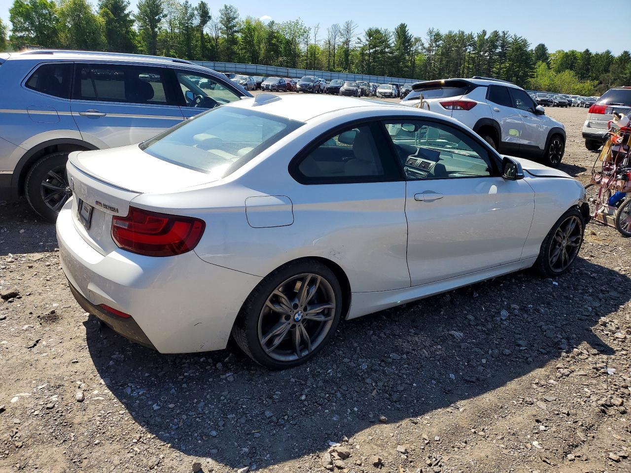 2015 BMW M2 — фото 3